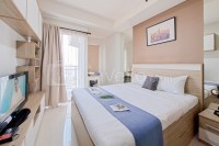 Simple Look Studio Apartment at Springwood Residence Tangerang By Travelio
