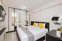 Apartemen Green Pramuka City - Combined and Neat 2BR Apartment Green Pramuka City By Travelio