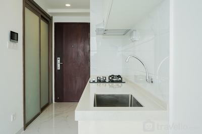 Apartemen Sky House BSD - Unfurnished Studio with AC at 26th Floor Sky House BSD Apartment By Travelio