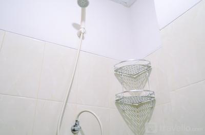 Apartemen Green Lake View - Chic and Cozy Studio Green Lake View Apartment By Travelio