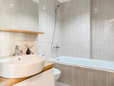 Apartemen Vasanta Innopark - Spacious and Restful 1BR at Vasanta Innopark Apartment By Travelio