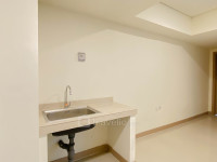 Apartemen Meikarta District 1 - Neat Unfurnished 2BR with AC in the Living Room at Meikarta Apartment By Travelio