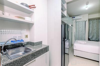 Apartemen Transpark Cibubur - Cozy and Simply Look Studio Room at Transpark Cibubur Apartment By Travelio