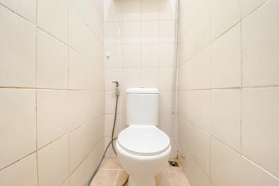 Apartemen Pancoran Riverside - Unfurnished 2BR with AC at Master Bedroom Pancoran Riverside Apartment By Travelio