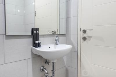 Apartemen Benson Supermall Mansion - Modern Studio at Supermall Mansion Apartment Connected to Mall By Travelio