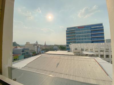 Apartemen The Pinnacle - Good and Homey Studio at The Pinnacle Apartment By Travelio