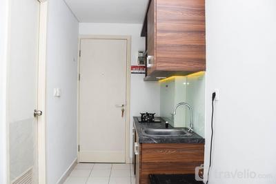 Apartemen Patraland Urbano - Cozy Living Studio Patraland Urbano Apartment near Bekasi Station By Travelio