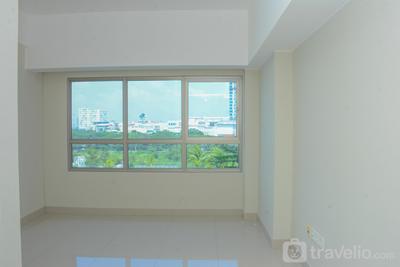 Apartemen Springlake Summarecon Bekasi - Unfurnished Studio 6th Floor Springlake Summarecon Apartment with AC By Travelio