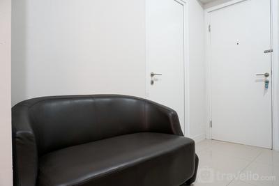 Apartemen Green Pramuka City - Tranquil Green Pramuka City 2BR Apartment near Shopping Center By Travelio