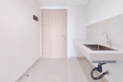 Apartemen Bintaro Embarcadero - Good Deal Unfurnished 1BR with AC Apartment at Bintaro Embarcadero By Travelio