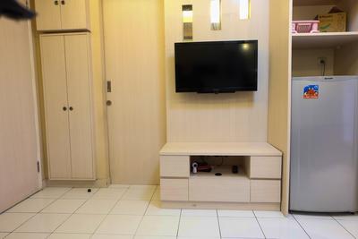 Apartemen Kalibata City - 2BR with Access to Shopping Center at Kalibata City Apartment By Travelio