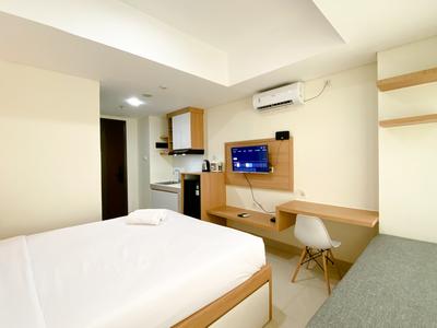 Apartemen Pollux Chadstone - Minimalist and Strategic Studio at Pollux Chadstone Apartment By Travelio