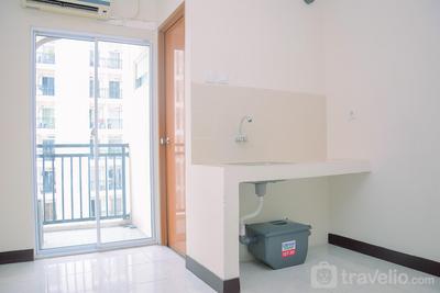 Apartemen Cinere Resort - Unfurnished Studio with AC at Cinere Resort Apartment By Travelio