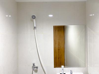 Apartemen LRT City Jatibening - Best Studio at Gateway Park LRT City Apartment By Travelio