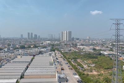 Apartemen Vittoria Residence - Homey Unfurnished 2BR Apartment Vittoria Residence By Travelio