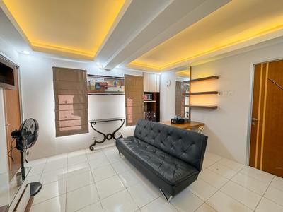 Apartemen Puncak Kertajaya - Spacious and Cozy Living 2BR Combined Unit at Puncak Kertajaya Apartment By Travelio