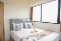 Apartemen Meikarta - Nice and Comfy 3BR Apartment at Meikarta By Travelio