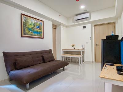 Apartemen Meikarta - Comfort Living 1BR + Office Room at Meikarta Apartment By Travelio