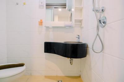 Apartemen Sky House BSD - Good Studio at Sky House BSD Apartment near AEON Mall By Travelio