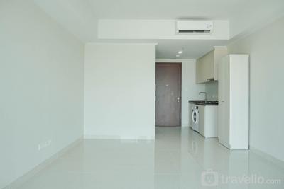 Apartemen Green Sedayu - Unfurnished Studio with AC 16th Floor Green Sedayu Apartment By Travelio