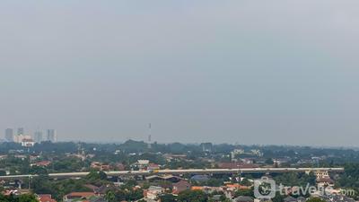 Apartemen Aspen Residence - Modern Look and Restful Studio Apartment Aspen Residence By Travelio