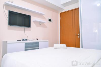 Apartemen Green Lake View - Chic and Cozy Studio Green Lake View Apartment By Travelio
