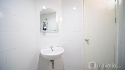 Apartemen Gunawangsa Tidar - Best Choice and Modern 2BR at 25th Floor Gunawangsa Tidar Apartment By Travelio