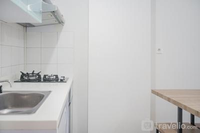 Apartemen Emerald Bintaro - Comfy and Stylish 2BR Emerald Bintaro Apartment By Travelio