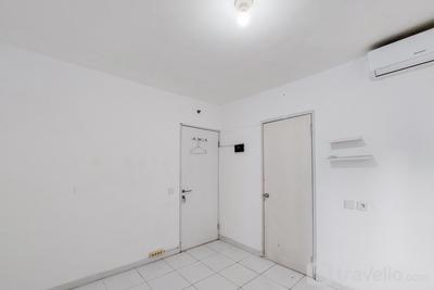 Apartemen Aeropolis Residence - Unfurnished Studio Apartment with AC Aeropolis Residence near Soetta Airport By Travelio