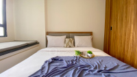 Homey and Good Place Studio at Collins Boulevard Apartment By Travelio