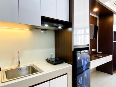 Apartemen Pollux Chadstone - Modern Classic Studio at Pollux Chadstone Apartment By Travelio