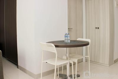 Apartemen Azalea Suites - Nice and Comfy Studio Azalea Suites Apartment By Travelio