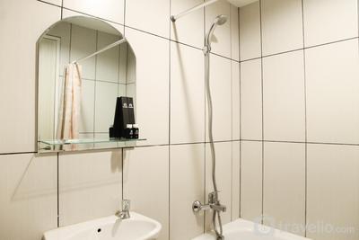 Apartemen Grand Kamala Lagoon - Modern 2BR Grand Kamala Lagoon Apartment By Travelio