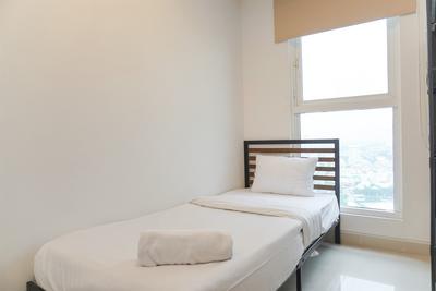 Apartemen West Vista - Comfy and Well Furnished 2BR West Vista Apartment By Travelio
