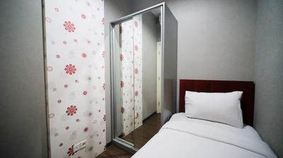 Apartemen Trillium Residence - Best Location and Tidy 2BR Apartment at Trillium Residence By Travelio