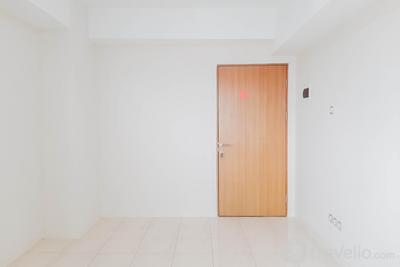 Apartemen Green Lake View - Unfurnished Studio with AC at 8th Floor Green Lake View Apartment By Travelio