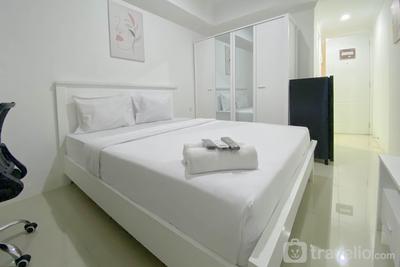 Apartemen Paltrow City - Modern Look and Homey Studio at 10th Floor Paltrow City Apartment By Travelio