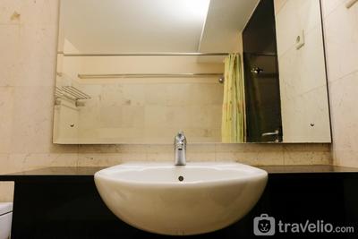 Apartemen Braga City Walk - Best Location 2BR at Braga City Walk Apartment By Travelio