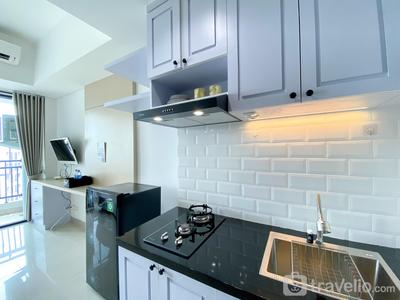 Apartemen LRT City Bekasi - Fancy and Nice Studio at Eastern Green LRT City Apartment By Travelio