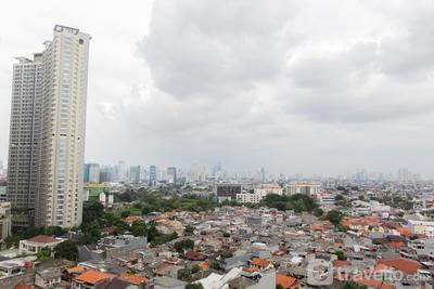 Apartemen Madison Park - Comfortable 2BR Madison Park Apartment By Travelio