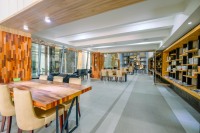 Apartemen Grande Valore Condominium - Wonderful and Pool View 1BR Apartment Grande Valore Condominium By Travelio