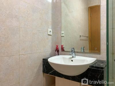Apartemen The Mansion Bougenville Kemayoran - Lavish and  Elegant 1BR at The Mansion Kemayoran Apartment By Travelio