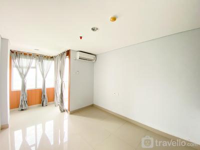 Apartemen Enviro - Unfurnished Studio with AC at 10th Floor at Enviro Apartment By Travelio
