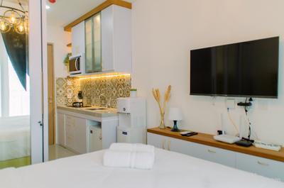 Apartemen B Residence - Cozy Stay Studio Apartment at B Residence near AEON Mall By Travelio