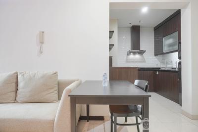 Apartemen Bellagio Residence - Comfort and Minimalist 3BR Apartment at Bellagio Residence By Travelio