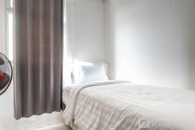Apartemen Gunawangsa Manyar - Best Deal and Cozy 2BR Apartment at Gunawangsa Manyar By Travelio