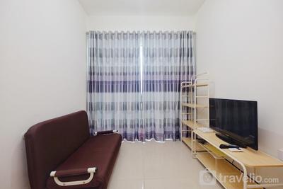 Apartemen Green Bay Condominium - Homey 1BR Apartment with City View Green Bay Condominium By Travelio