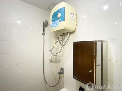 Apartemen Lagoon Bekasi Town Square - Basic 2BR at Lagoon Apartment near Betos By Travelio