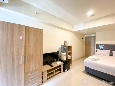 Apartemen Meikarta District 1 - Simply Look and Enjoy Living Studio at Meikarta Apartment By Travelio