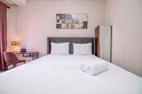 Modern Look Studio Transpark Cibubur Apartment near Mall By Travelio